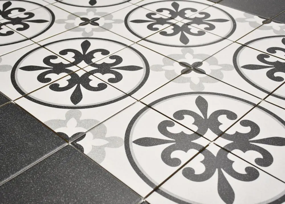 Bodenfliese Villeroy & Boch 2220 AM70 Alt Mettlach 2.0 greige braun grau 20x20 cm I.Sorte Bodenfliese Villeroy & Boch 2220 AM70 Alt Mettlach 2.0 greige braun grau 20x20 cm I.Sorte