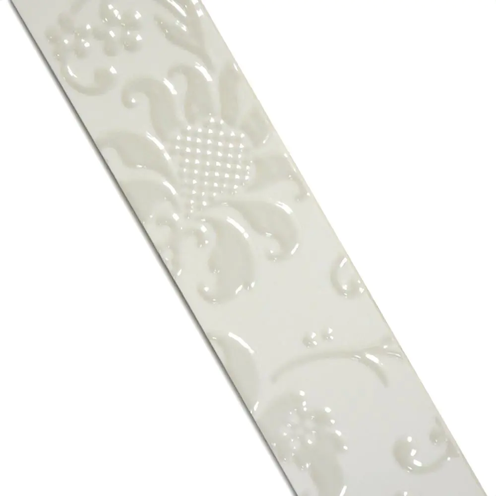 Bordüre Villeroy & Boch 1411 EF15 Adlon weiß Blumen 7x30 cm I.Sorte Bordüre Villeroy & Boch 1411 EF15 Adlon weiß Blumen 7x30 cm I.Sorte