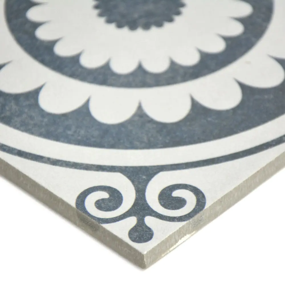 Bodenfliese Dekor Klingenberg 50223 Antique Bourgogne schwarz 20x20 cm