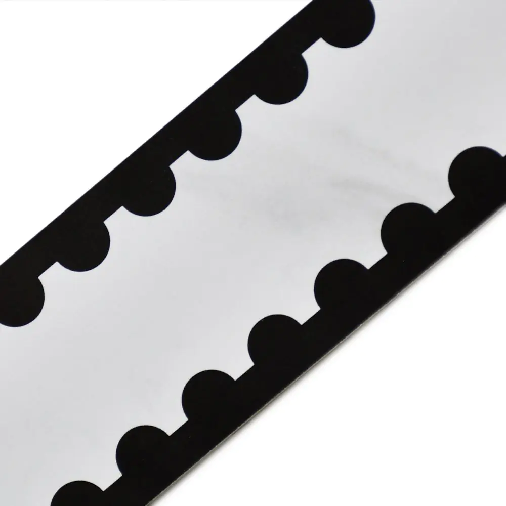 Bordüre Villeroy & Boch 1425 MKB5 Victorian white perforated schwarz weiß 7,5x40 cm I.Sorte