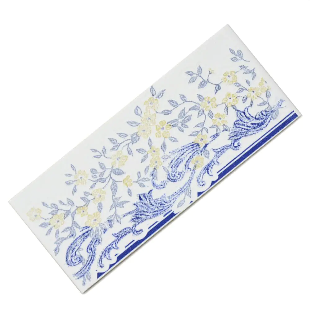 Bordüre Arpa Nr.215 Tania beu weiß blau gelb delfter Blumen 5,5x15 cm Bordüre Arpa Nr.215 Tania beu weiß blau gelb delfter Blumen 5,5x15 cm