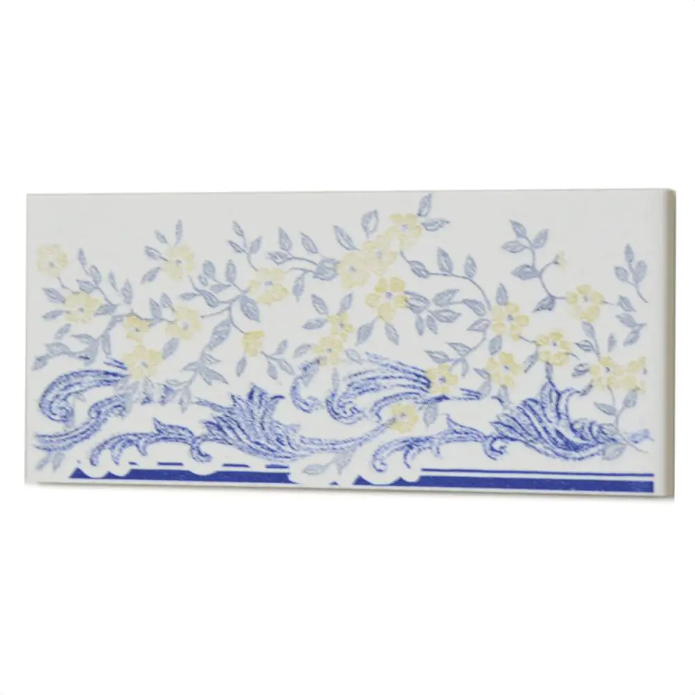 Bordüre Arpa Nr.215 Tania beu weiß blau gelb delfter Blumen 5,5x15 cm Bordüre Arpa Nr.215 Tania beu weiß blau gelb delfter Blumen 5,5x15 cm