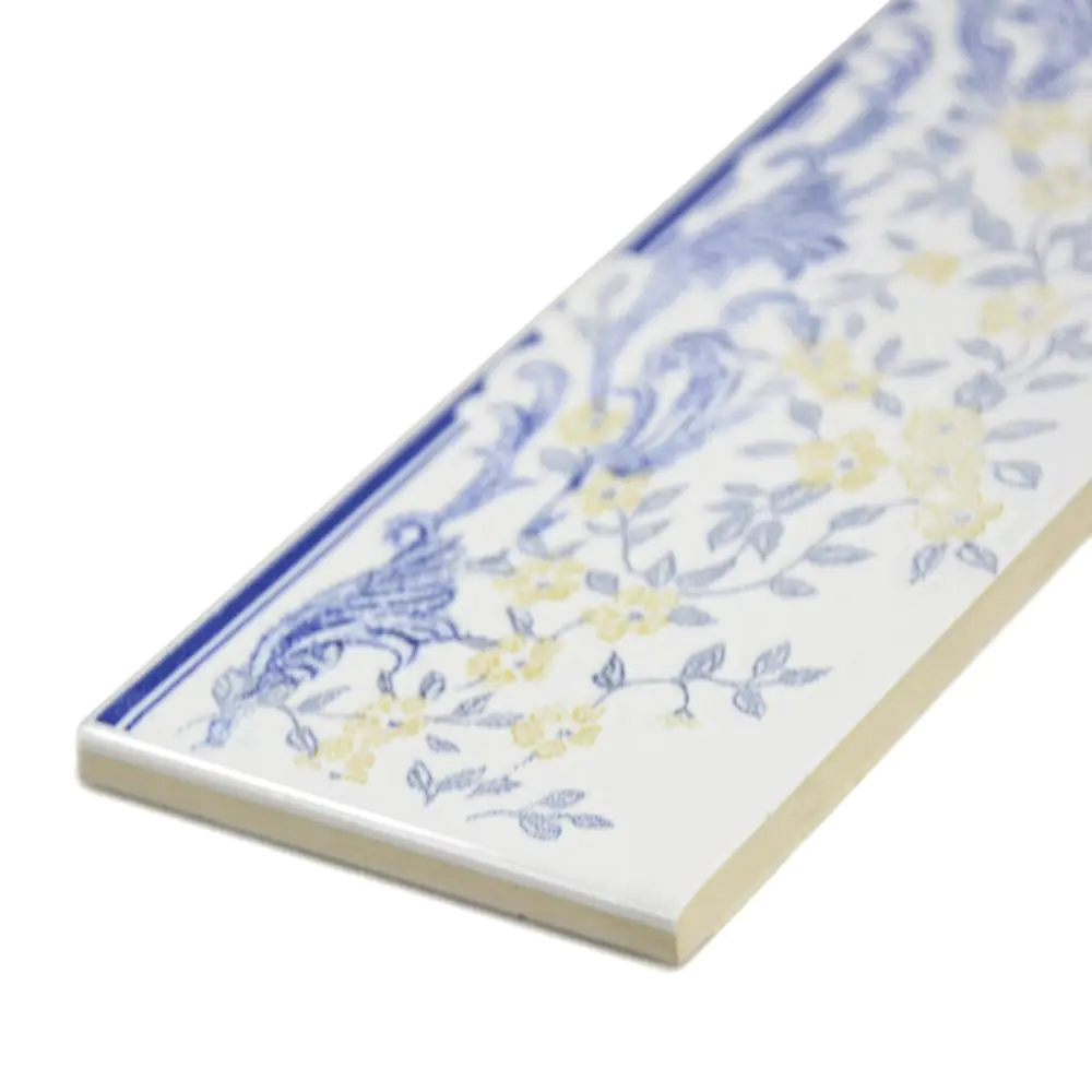 Bordüre Arpa Nr.215 Tania beu weiß blau gelb delfter Blumen 5,5x15 cm Bordüre Arpa Nr.215 Tania beu weiß blau gelb delfter Blumen 5,5x15 cm