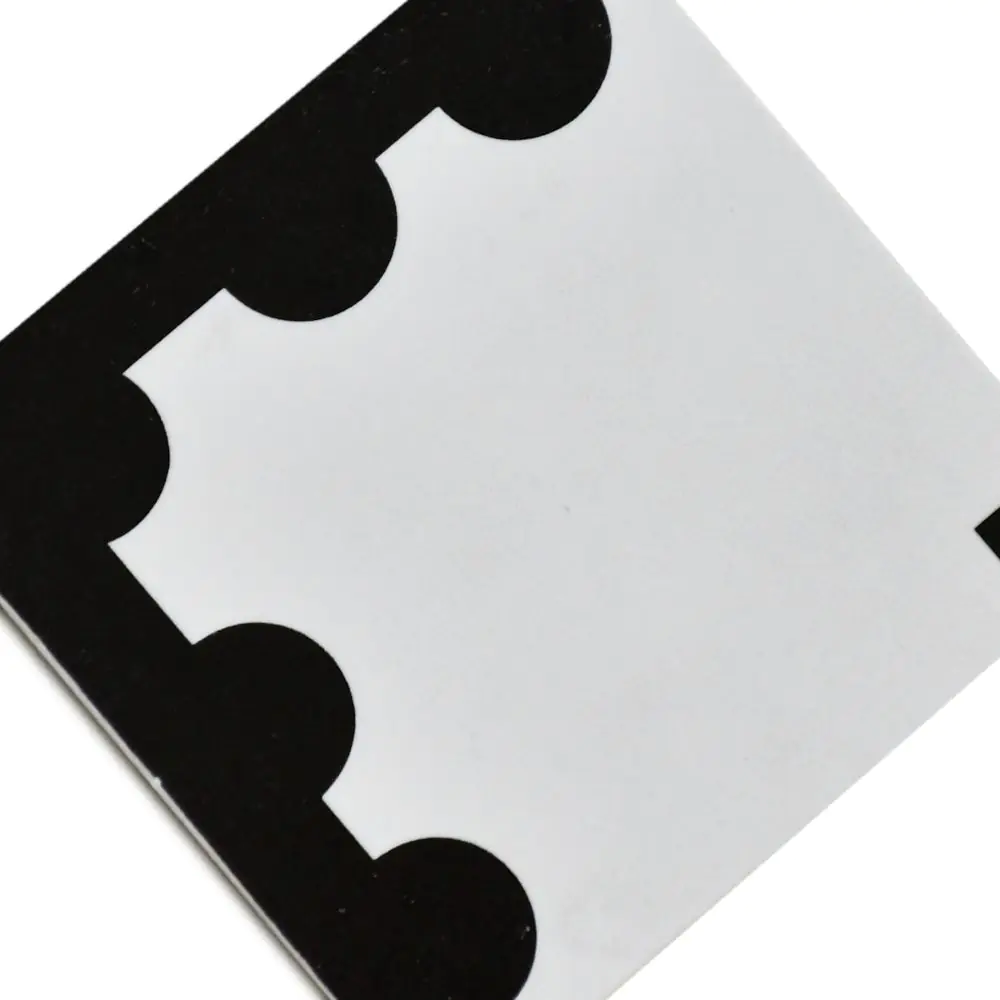 Bordürenecke Vlleroy & Boch 1426 MKE5 Victorian white perforated schwarz weiß 7,5x7,5 cm I.Sorte